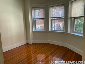 163 Summer St, Unit 9 in Somerville, MA - Foto de edificio - Building Photo
