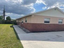 127 Lucas Rd in Merritt Island, FL - Building Photo