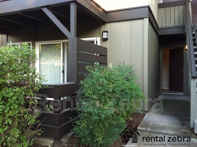 233 Masters Ct in Walnut Creek, CA - Building Photo - Building Photo