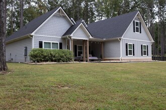 1260 Walton Rd in Newnan, GA - Building Photo - Building Photo