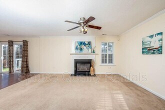 11 Kingfisher Way in Durham, NC - Building Photo - Building Photo