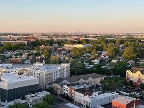80 E Milton Ave, Unit 1503 in Rahway, NJ - Building Photo - Building Photo