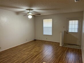 1300 N Nolan River Rd, Unit B in Cleburne, TX - Building Photo - Building Photo