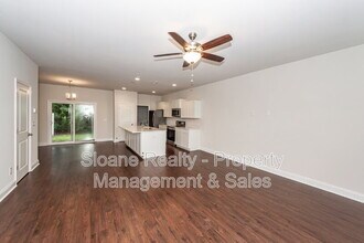 7787 Montview Rd in North Charleston, SC - Building Photo - Building Photo