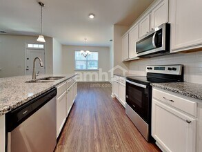 25 Crabapple Cir in Savannah, GA - Building Photo - Building Photo