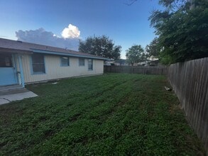 438 Whitehall Dr in Corpus Christi, TX - Building Photo - Building Photo