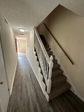1295 Barnwood Ct, Unit A in Bowling Green, KY - Building Photo - Building Photo