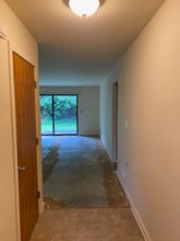 552 Asbury Ridge in Shelton, CT - Building Photo - Building Photo