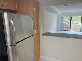 3750 NW 115th Way in Coral Springs, FL - Building Photo