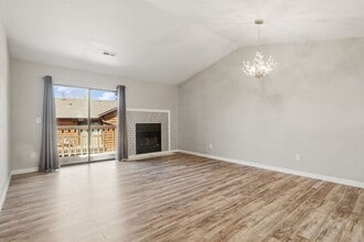 2267 S Buckley Rd in Aurora, CO - Building Photo - Building Photo