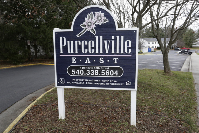 Purcellville East Apartments in Purcellville, VA - Foto de edificio - Building Photo