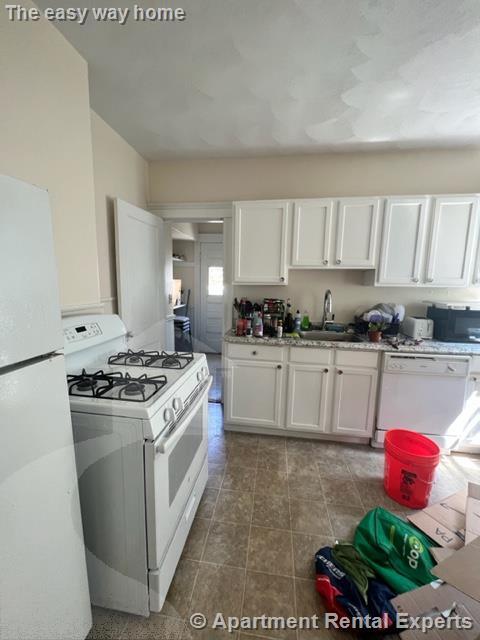 12 Pinkham Rd in Medford, MA - Building Photo - Building Photo