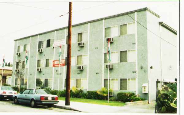 6242-6248 Vineland Ave in North Hollywood, CA - Building Photo - Building Photo