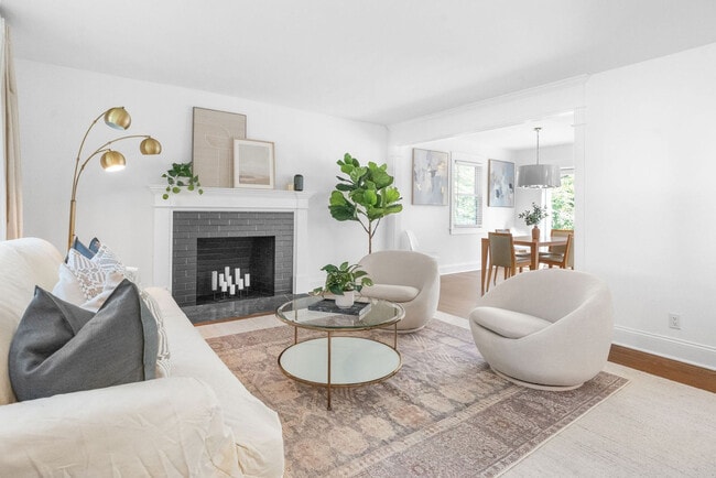 property at 130 Gaymoor Dr