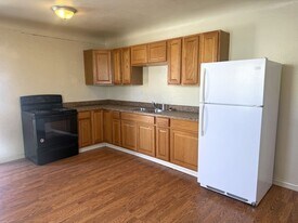 206 Cornell Dr SE in Albuquerque, NM - Building Photo