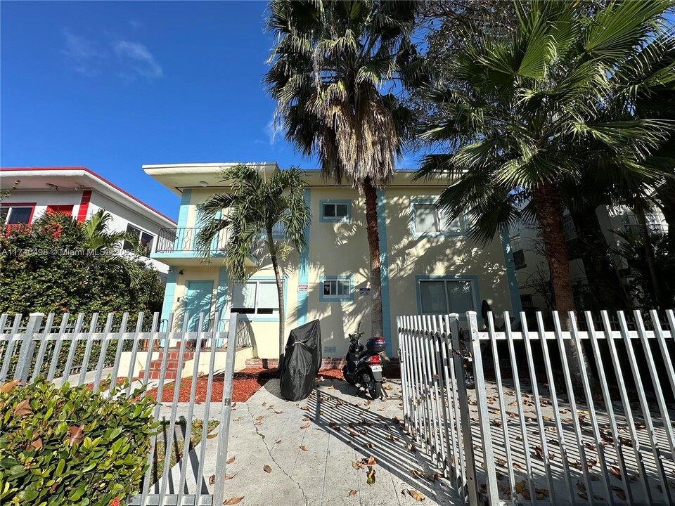 1135 Euclid Ave in Miami Beach, FL - Building Photo