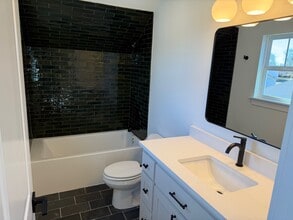 401 Birmingham St SE in Gravette, AR - Building Photo - Building Photo