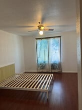 2901 MacArthur Blvd, Unit 303 in Oakland, CA - Building Photo - Building Photo
