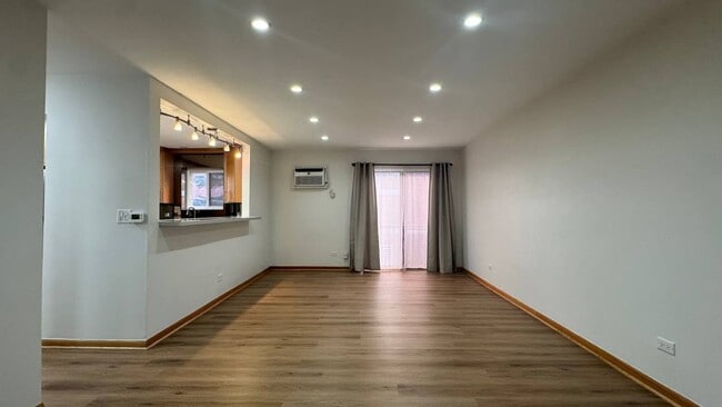 1650 Mill St in Des Plaines, IL - Building Photo - Building Photo