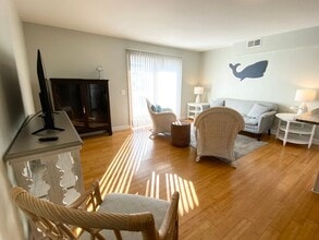 5721 E Oak Island Dr in Oak Island, NC - Building Photo - Building Photo