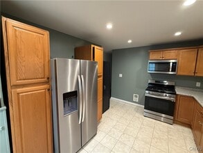 127 Wyoming Ave in Watertown, NY - Building Photo - Building Photo