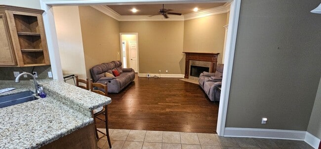 112 Hampshire St in Youngsville, LA - Building Photo - Building Photo