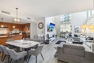 645 Front St, Unit 104 in San Diego, CA - Building Photo - Building Photo