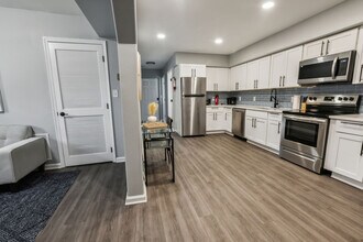 400 S Dupont Hwy in New Castle, DE - Building Photo - Building Photo