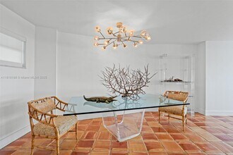 1881 Washington Ave in Miami Beach, FL - Building Photo - Building Photo