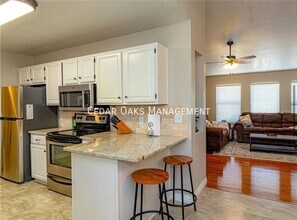 8 Rivercliff Rd in Rogers, AR - Building Photo - Building Photo