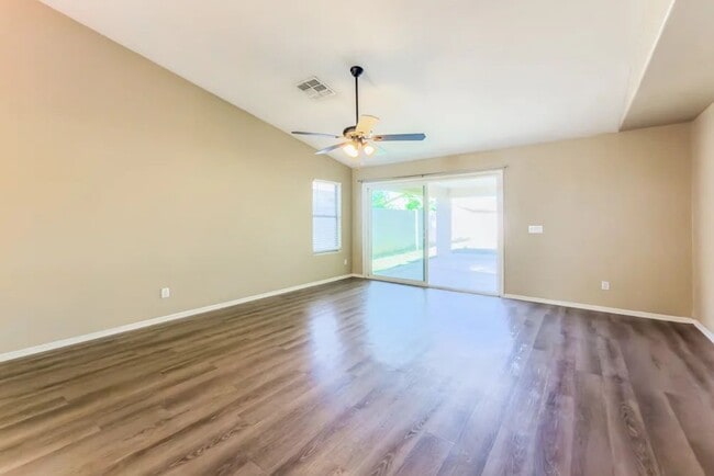 2720 E Concho Ave in Mesa, AZ - Building Photo - Building Photo