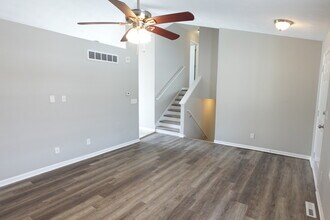 2140 Maxine Ln in Rockford, IL - Building Photo - Building Photo