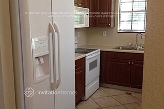 5620 NW 114th Path in Doral, FL - Building Photo - Building Photo
