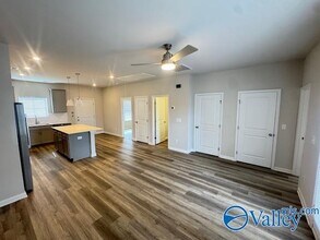 123 Foster Wy Dr in Huntsville, AL - Building Photo - Building Photo