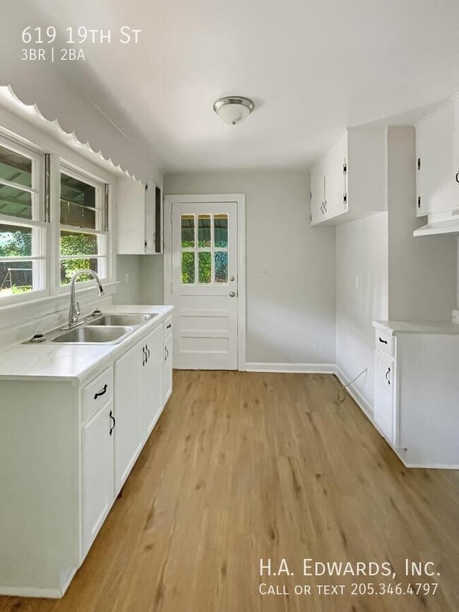 619 19th St in Tuscaloosa, AL - Building Photo - Building Photo