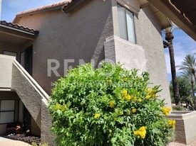 9600 N 96th St in Scottsdale, AZ - Building Photo