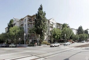 2701 Randolph St in Huntington Park, CA - Building Photo