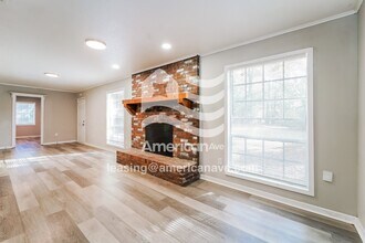 3180 Benson Dr in Jackson, MS - Building Photo - Building Photo