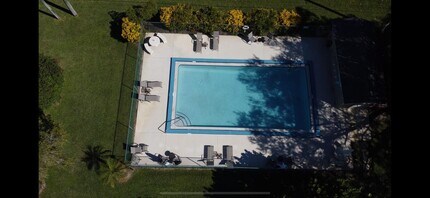 12104 FL A1AAlt in Palm Beach Gardens, FL - Building Photo - Building Photo