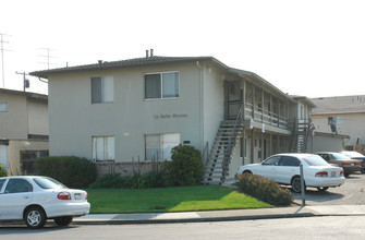 La Belle Maison in Santa Clara, CA - Foto de edificio - Building Photo