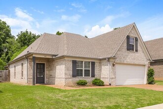 1451 Switzer Dr in Southaven, MS - Building Photo - Building Photo