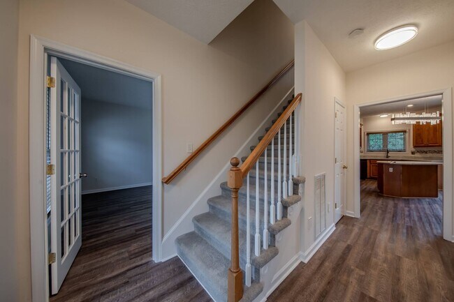 103 Bluffs Cir in Williamsburg, VA - Building Photo - Building Photo