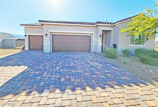 property at 4901 Fairwood Ct
