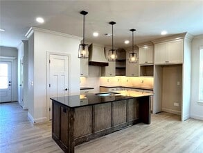 4750 Farmhouse St in Springdale, AR - Building Photo - Building Photo