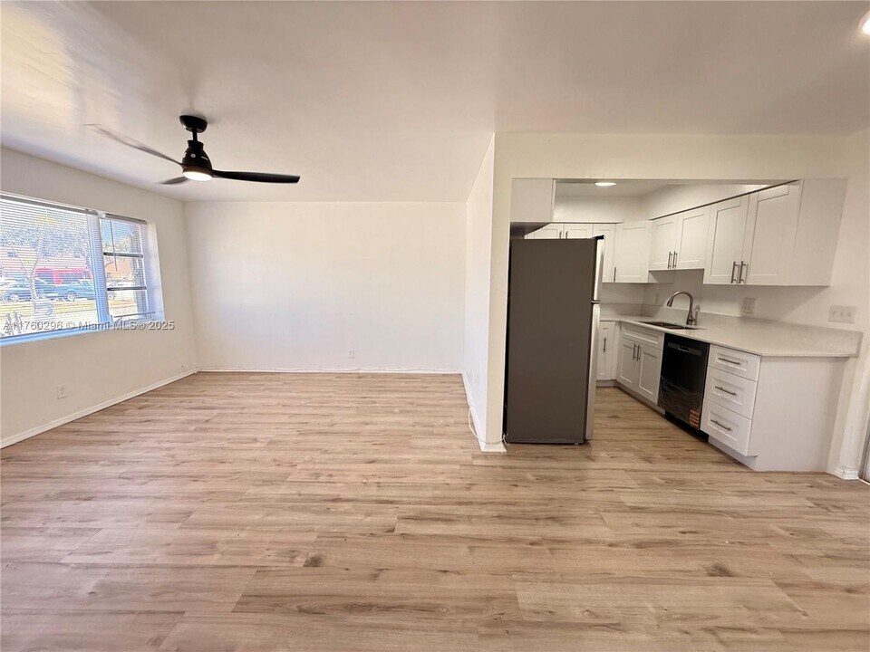 801 SW 7th St in Pompano Beach, FL - Building Photo