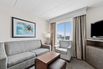 The Ainsley in Dallas, TX - Foto de edificio - Building Photo