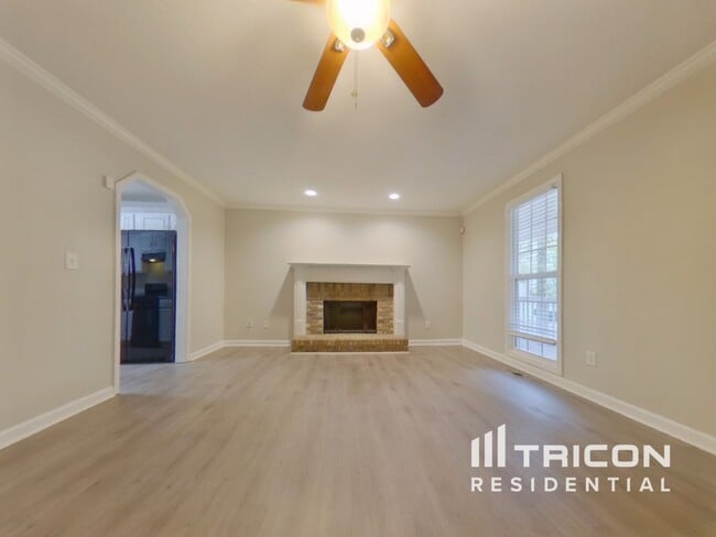 21 Oliver Ct in Douglasville, GA - Foto de edificio - Building Photo