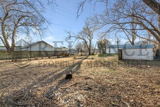 110 N Doris St in Wichita, KS - Building Photo - Building Photo