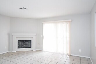 7212 Single Pine Dr in Las Vegas, NV - Foto de edificio - Building Photo