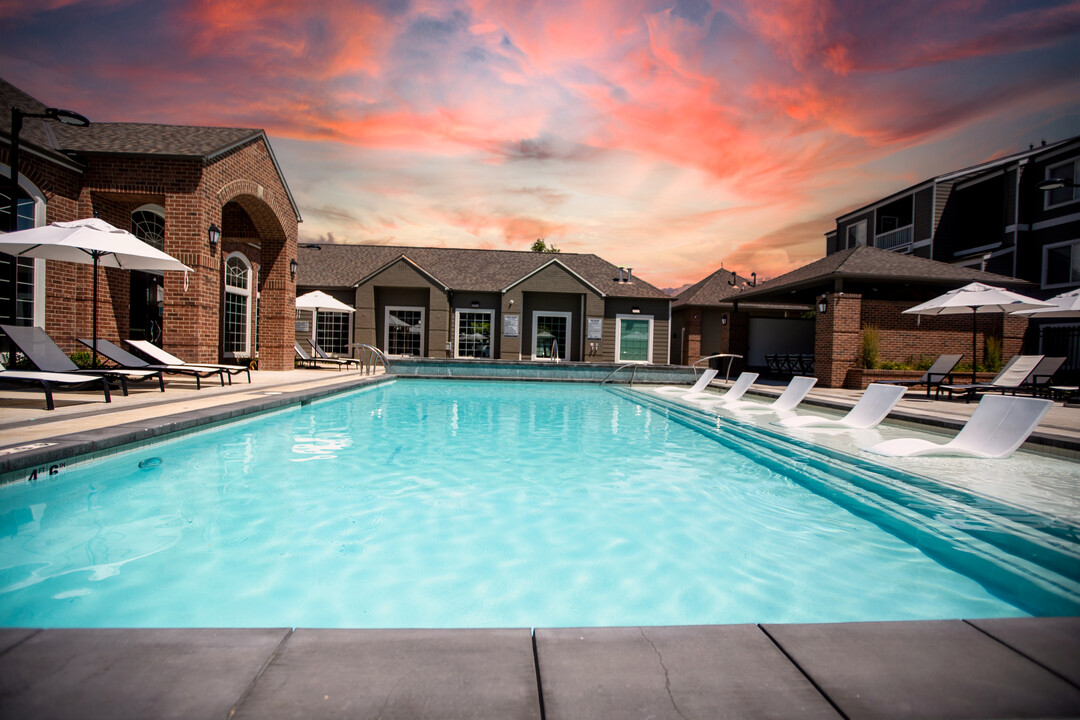 Canyon View Apartments in Orem, UT - Foto de edificio